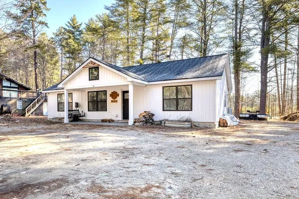$399,000 | 80 White Lake Road, Tamworth, NH 03817