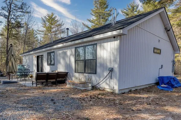 $399,000 | 80 White Lake Road, Tamworth, NH 03817