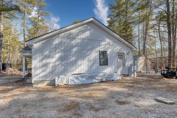$399,000 | 80 White Lake Road, Tamworth, NH 03817
