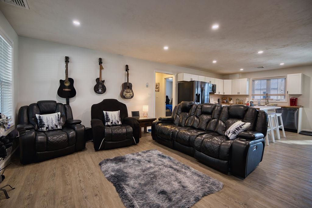 80 White Lake Road Tamworth, NH 03817 - Photo 3 of 30