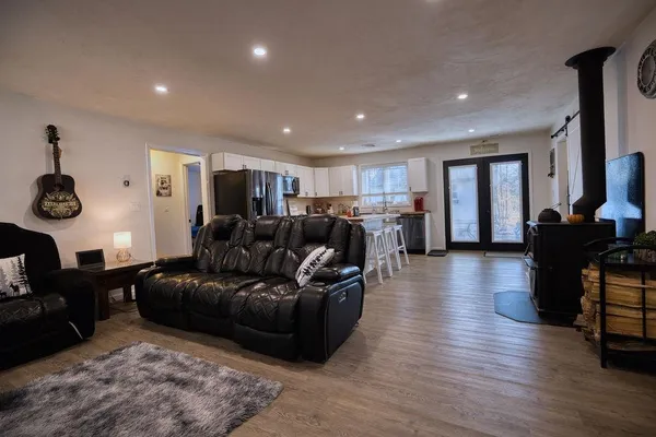 $399,000 | 80 White Lake Road, Tamworth, NH 03817