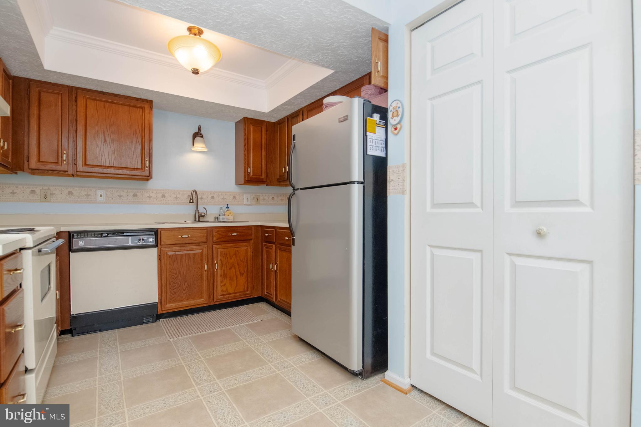 8723 Silver Hall Road Perry Hall, MD 21128 - Photo 11 of 45 Kitchen
