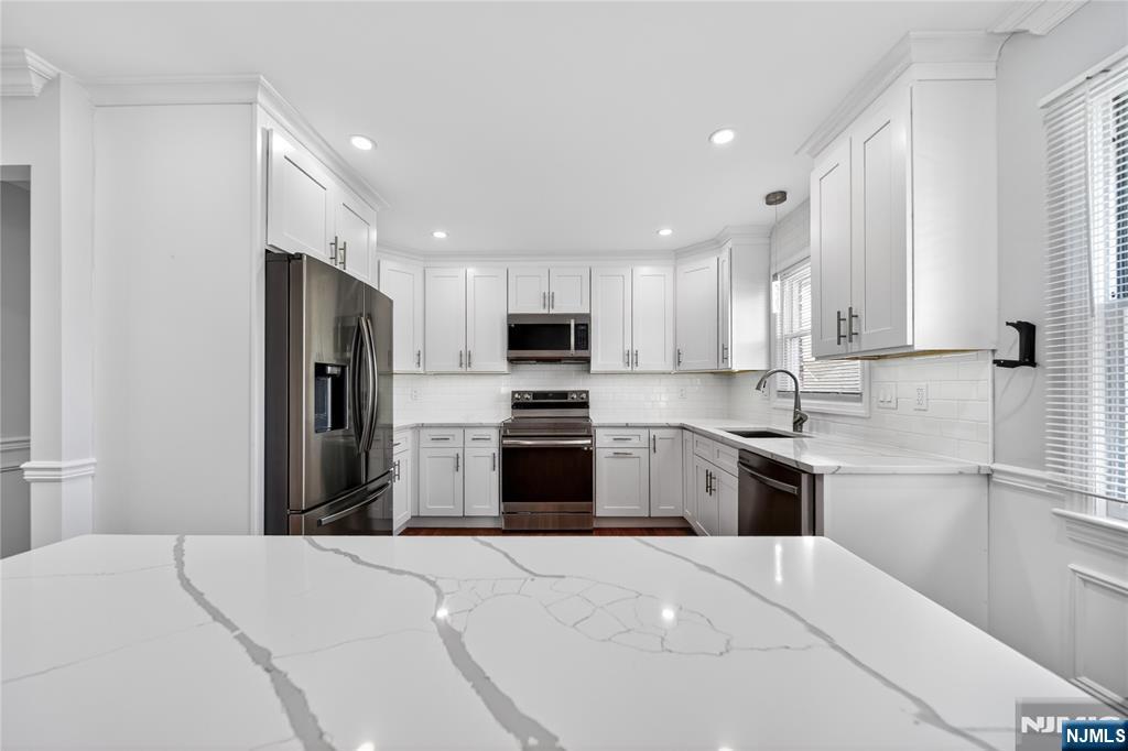 28 1st Street Wallington, NJ 07057 - Photo 19 of 42