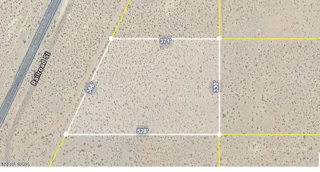 $18,000 | 9750 Railroad Street, Silver Springs, NV 89429