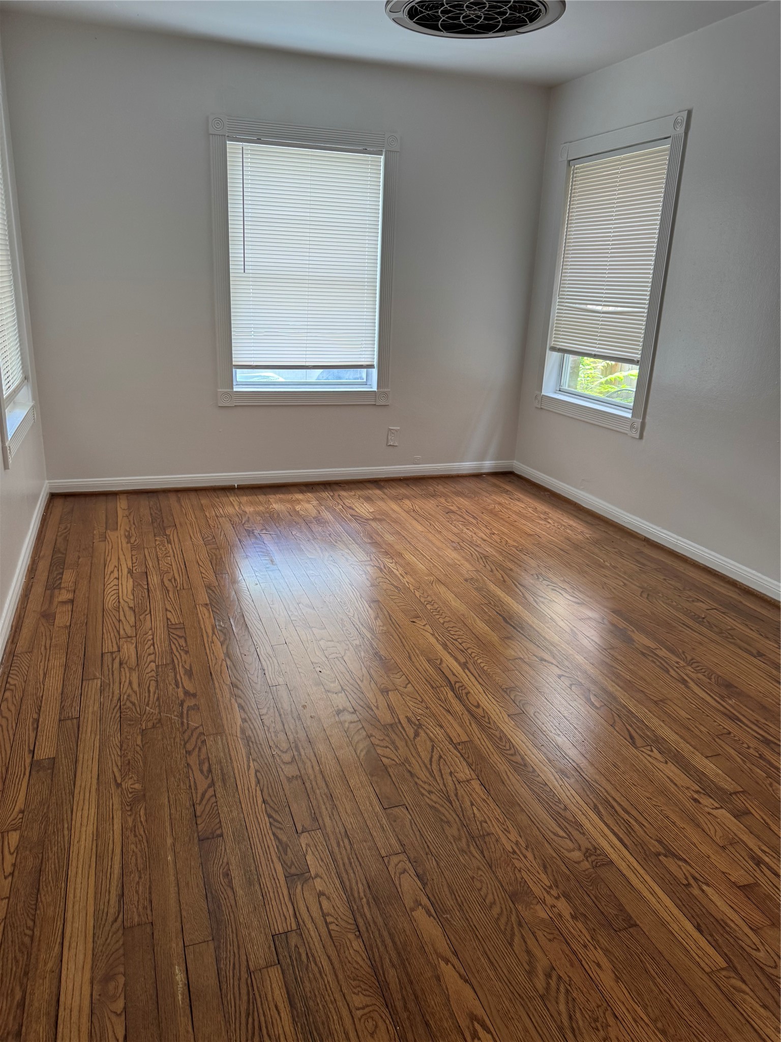 2245 Welch Street, Unit 2 Houston, TX 77019 - Photo 4 of 16