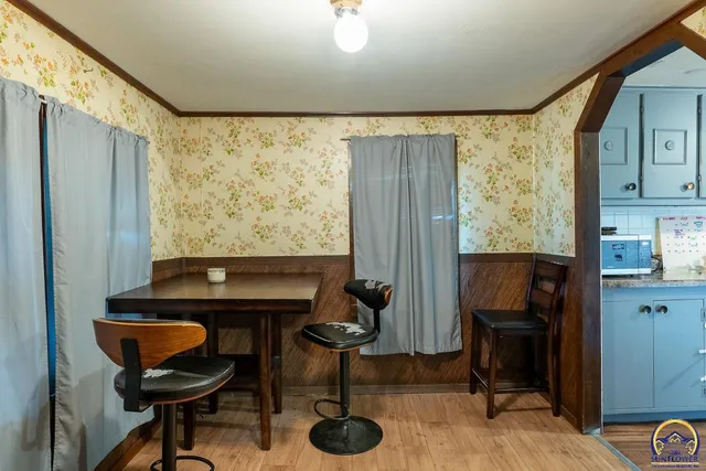 $193,900 | 1501 Northeast Calhoun Bluff Road, Topeka, KS 66617