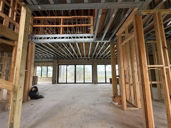 a view of entryway with a front door