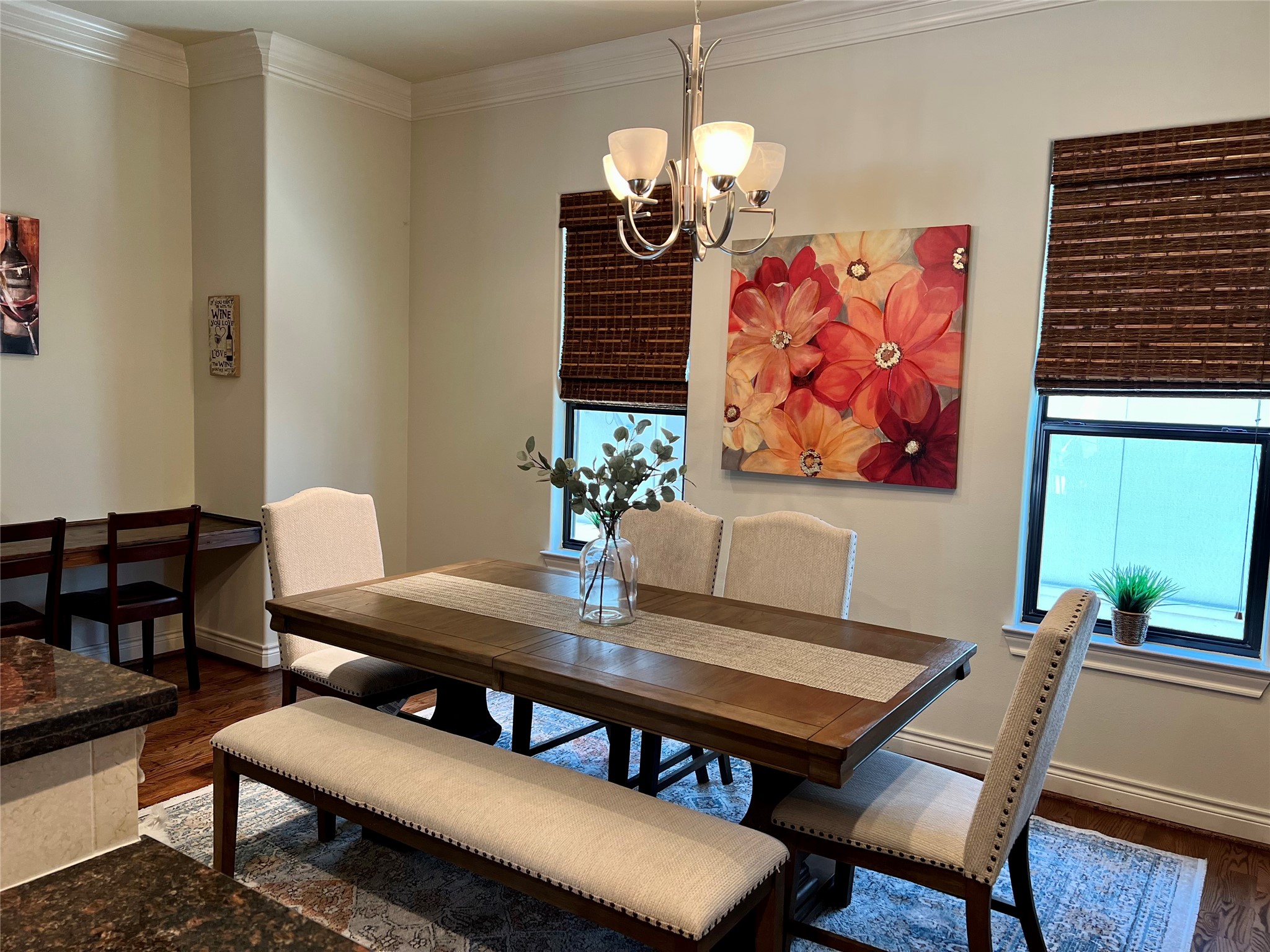 3255 Maxroy Street Houston, TX 77008 - Photo 9 of 26