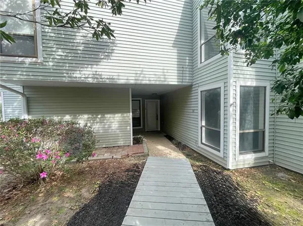 $217,500 | 18 Jacqueline Court, Mandeville, LA 70471