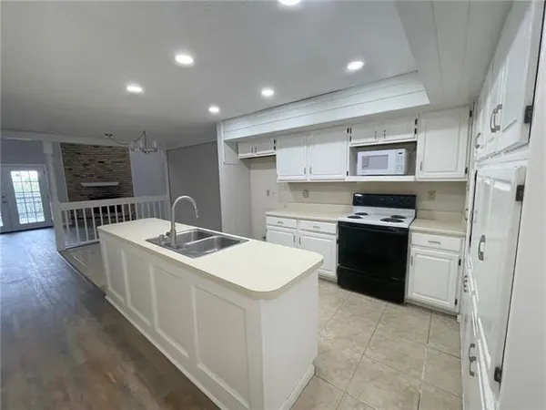 $217,500 | 18 Jacqueline Court, Mandeville, LA 70471