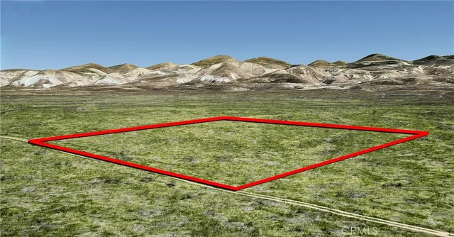 a view of a tennis court