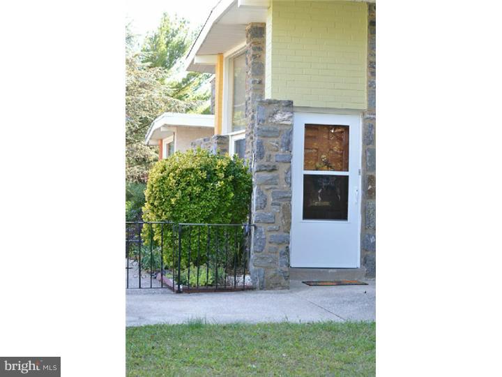 2722 East Country Club Road Philadelphia, PA 19131 - Photo 2 of 12 Gallery Image 2
