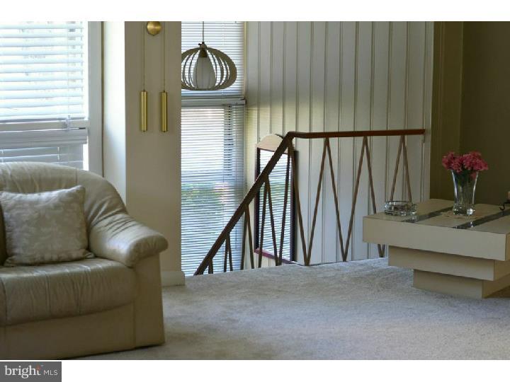 2722 East Country Club Road Philadelphia, PA 19131 - Photo 4 of 12 Gallery Image 4