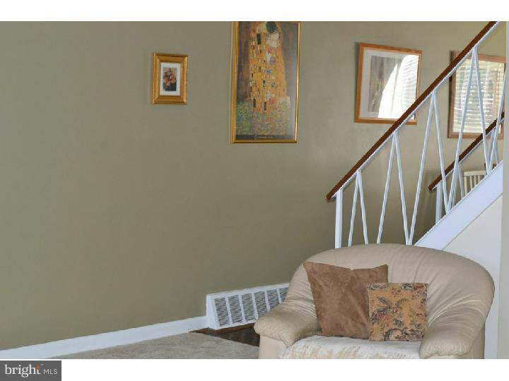 2722 East Country Club Road Philadelphia, PA 19131 - Photo 6 of 12 Gallery Image 6