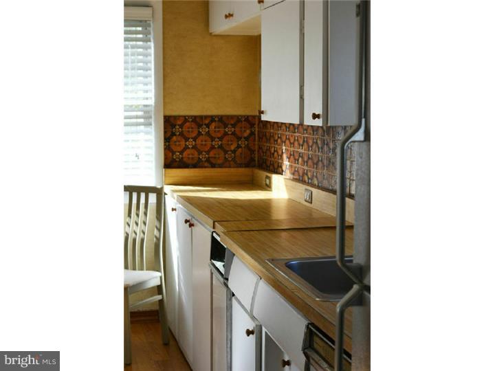 2722 East Country Club Road Philadelphia, PA 19131 - Photo 7 of 12 Gallery Image 7