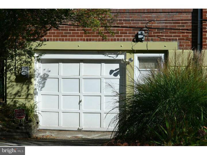 2722 East Country Club Road Philadelphia, PA 19131 - Photo 9 of 12 Gallery Image 9
