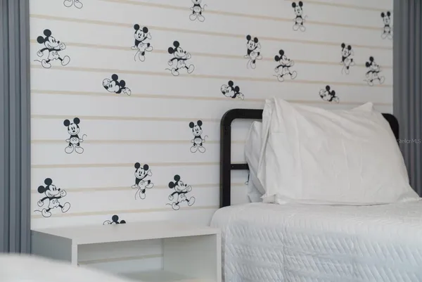 $939,000 | 10364 Ebb Tide Lane, Orlando, FL 32821