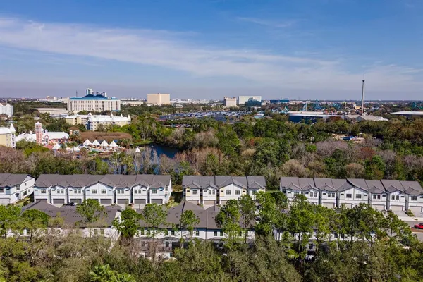 $939,000 | 10364 Ebb Tide Lane, Orlando, FL 32821