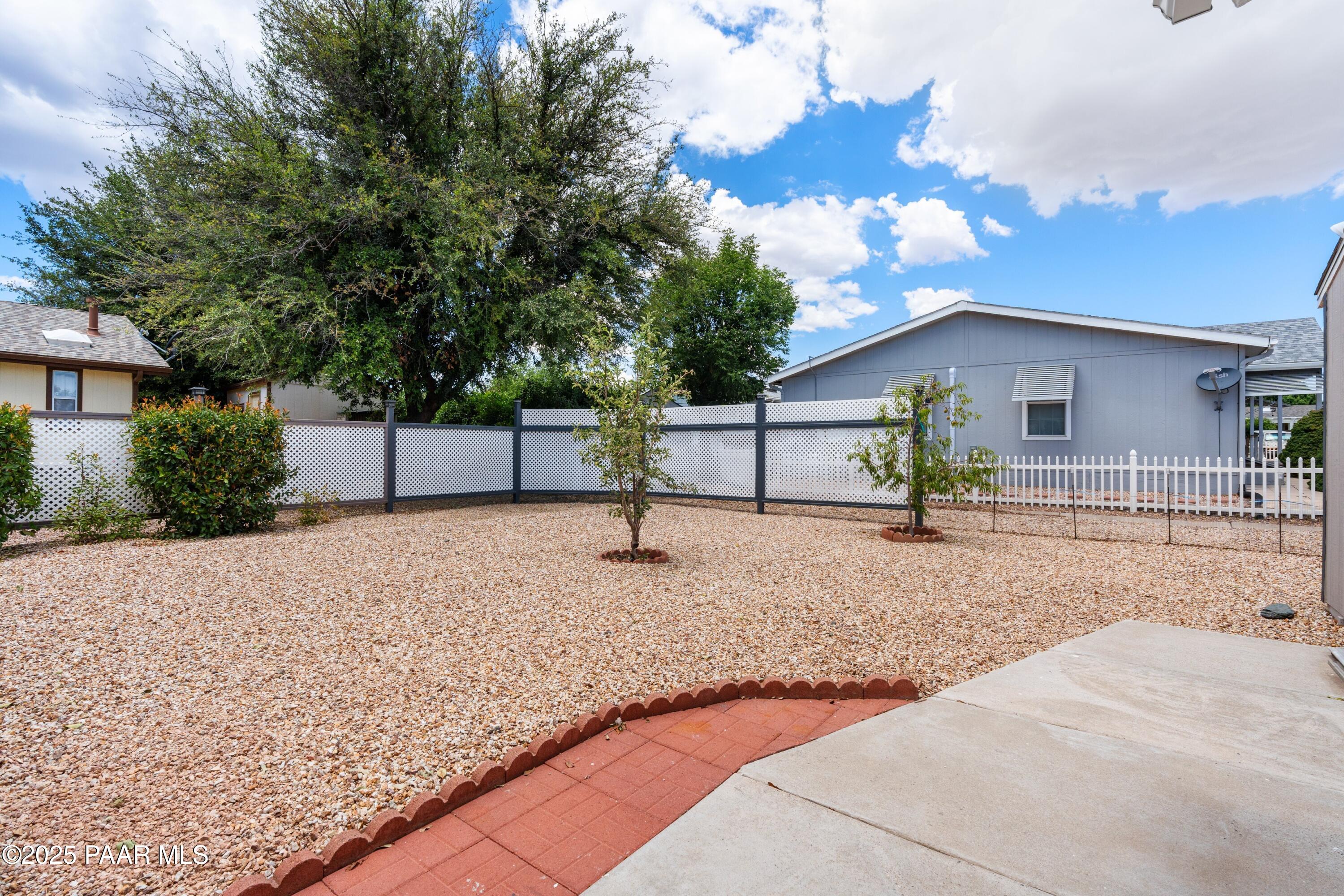 12200 East Obsidian Loop Road Prescott Valley, AZ 86327 - Photo 5 of 23 004_Backyard