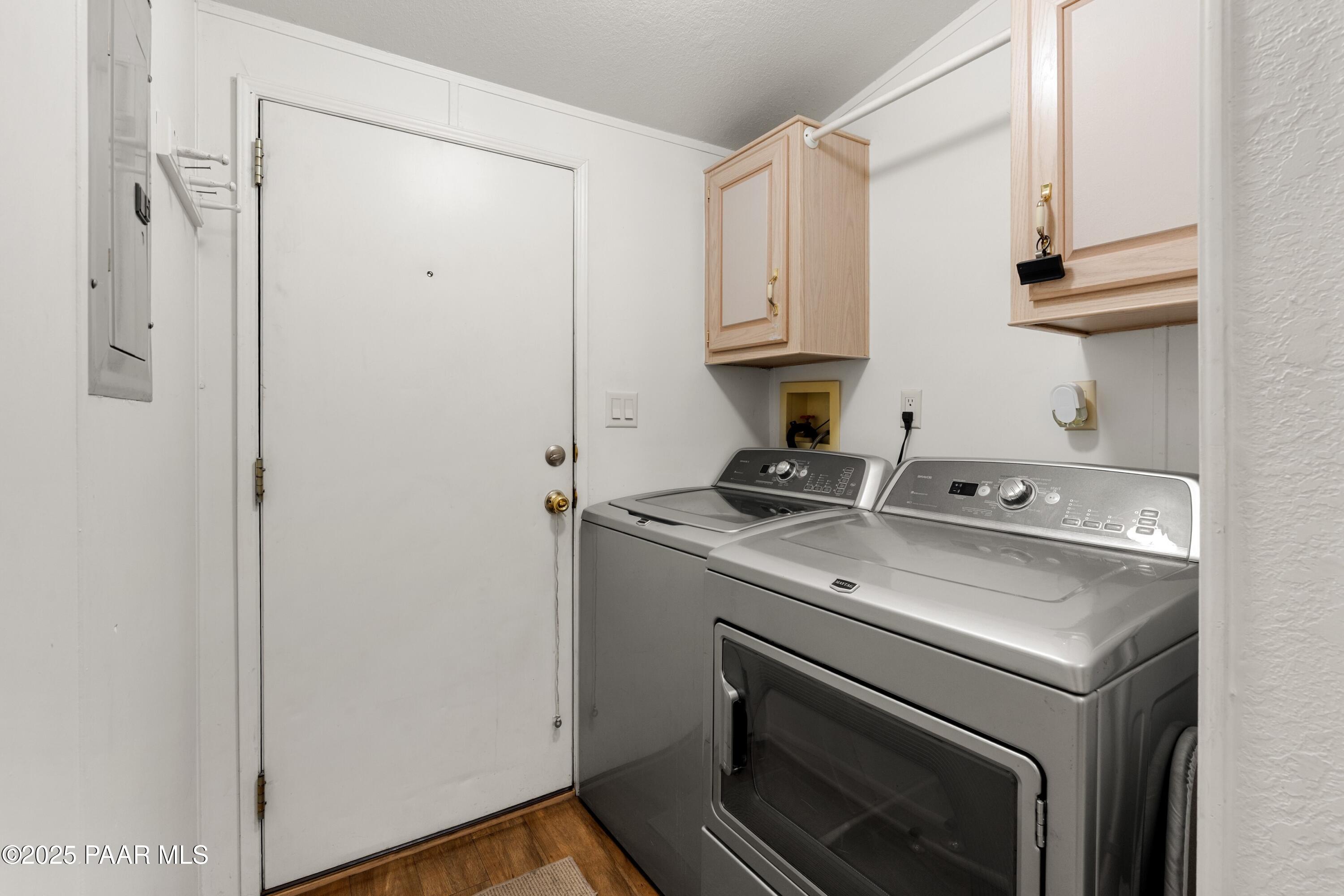 12200 East Obsidian Loop Road Prescott Valley, AZ 86327 - Photo 6 of 23 005_Laundry Area