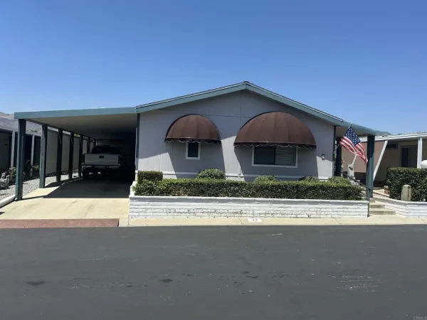 $110,000 | 24600 Mountain Avenue, Unit 32, Hemet, CA 92543