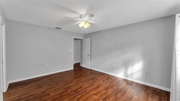 $2,100 | 553 Villa Vista Boulevard, Lakeland, FL 33813