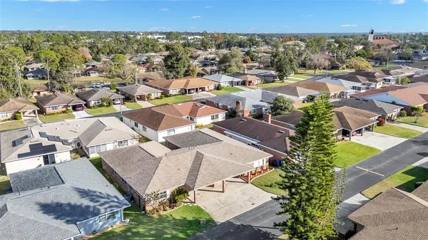 $2,100 | 553 Villa Vista Boulevard, Lakeland, FL 33813