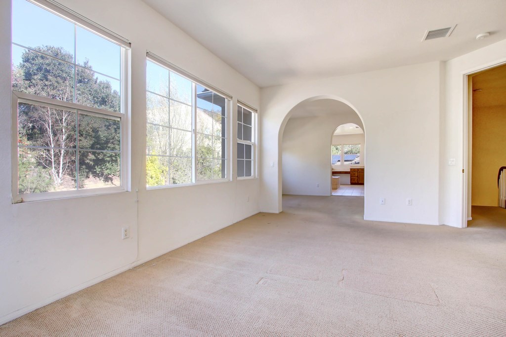 149 Laurel Ridge Drive Simi Valley, CA 93065 - Photo 14 of 28 Master Bedroom