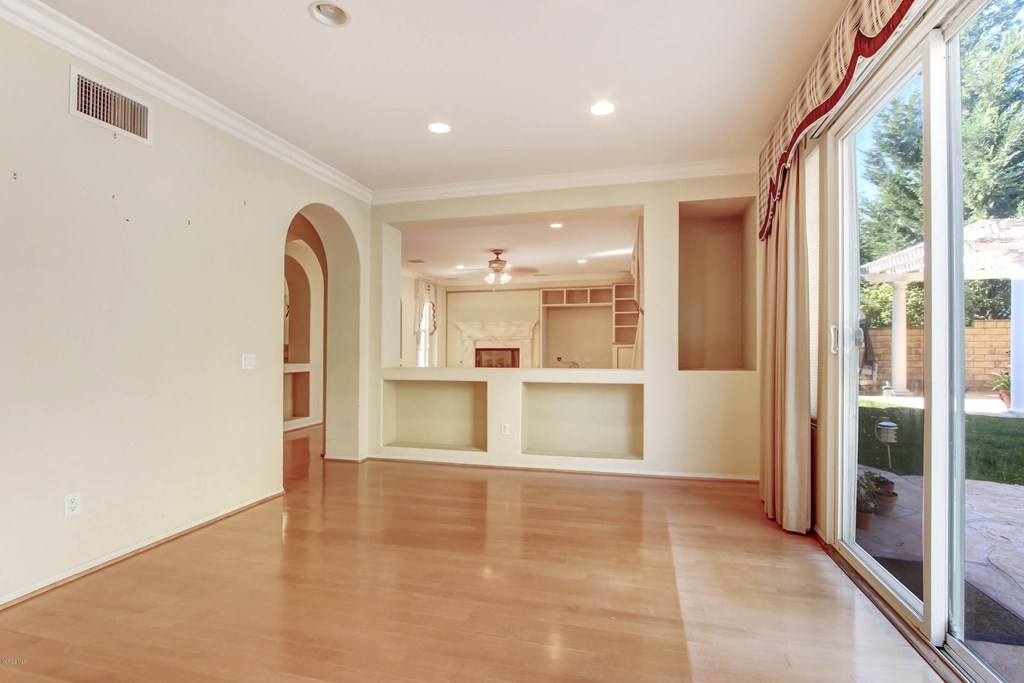 149 Laurel Ridge Drive Simi Valley, CA 93065 - Photo 6 of 28 family room alt new
