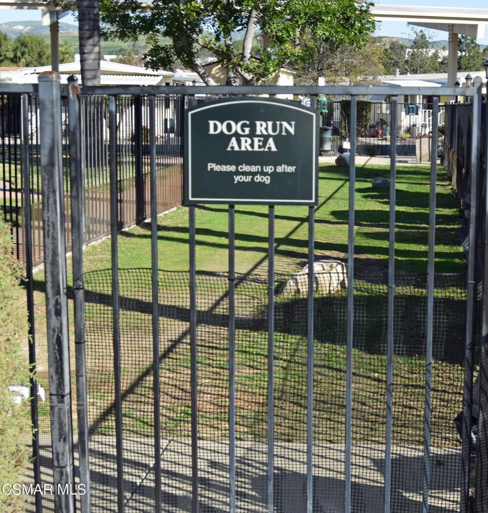 195 Tierra Rejada Road, Unit 197 Simi Valley, CA 93065 - Photo 25 of 28