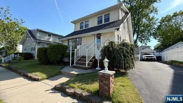 $4,250 | 49 Orange Avenue, Elmwood Park, NJ 07407