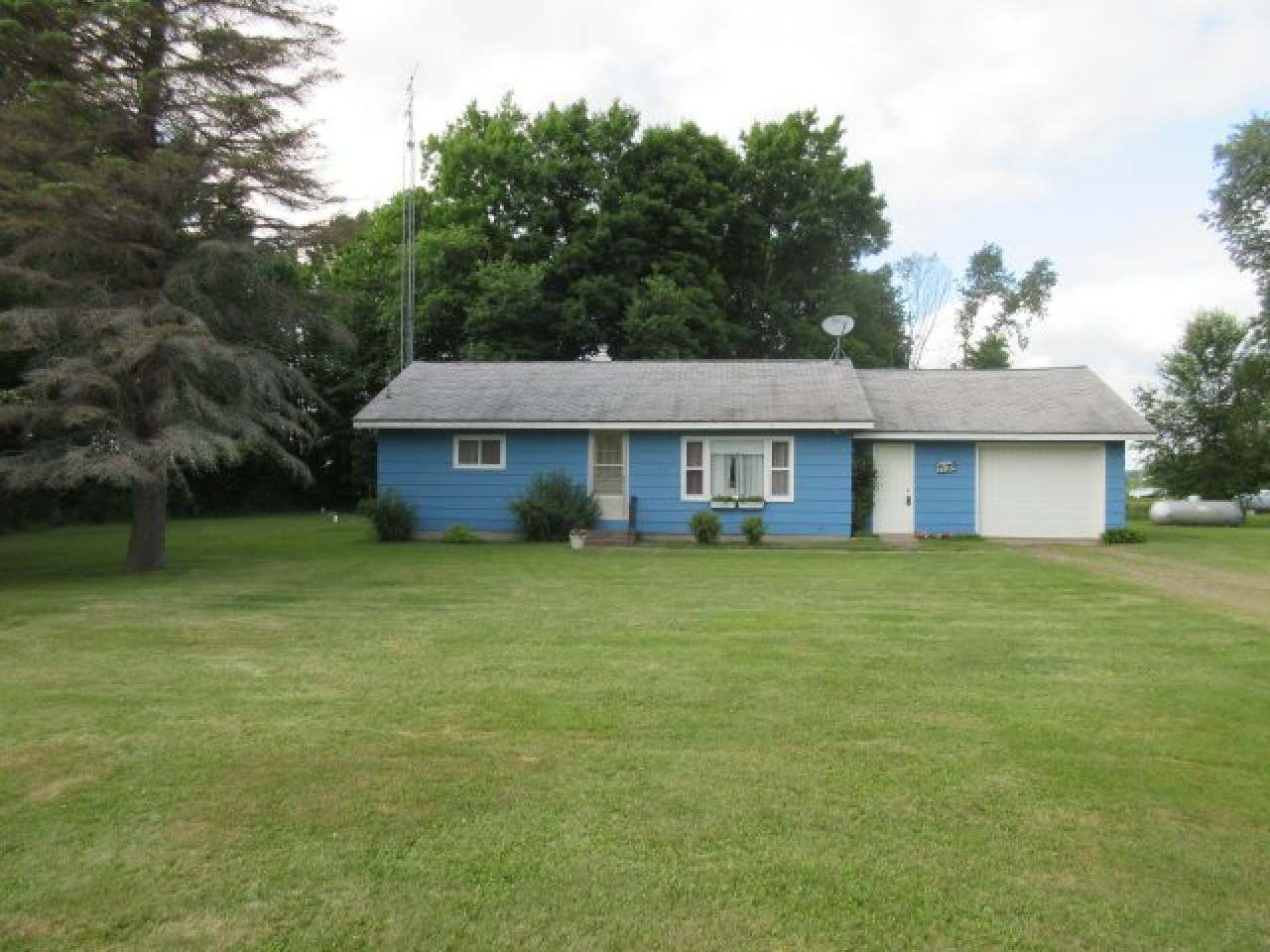 W4998 Cth D Phillips, WI 54555 - Photo 1 of 21 Gallery Image 1
