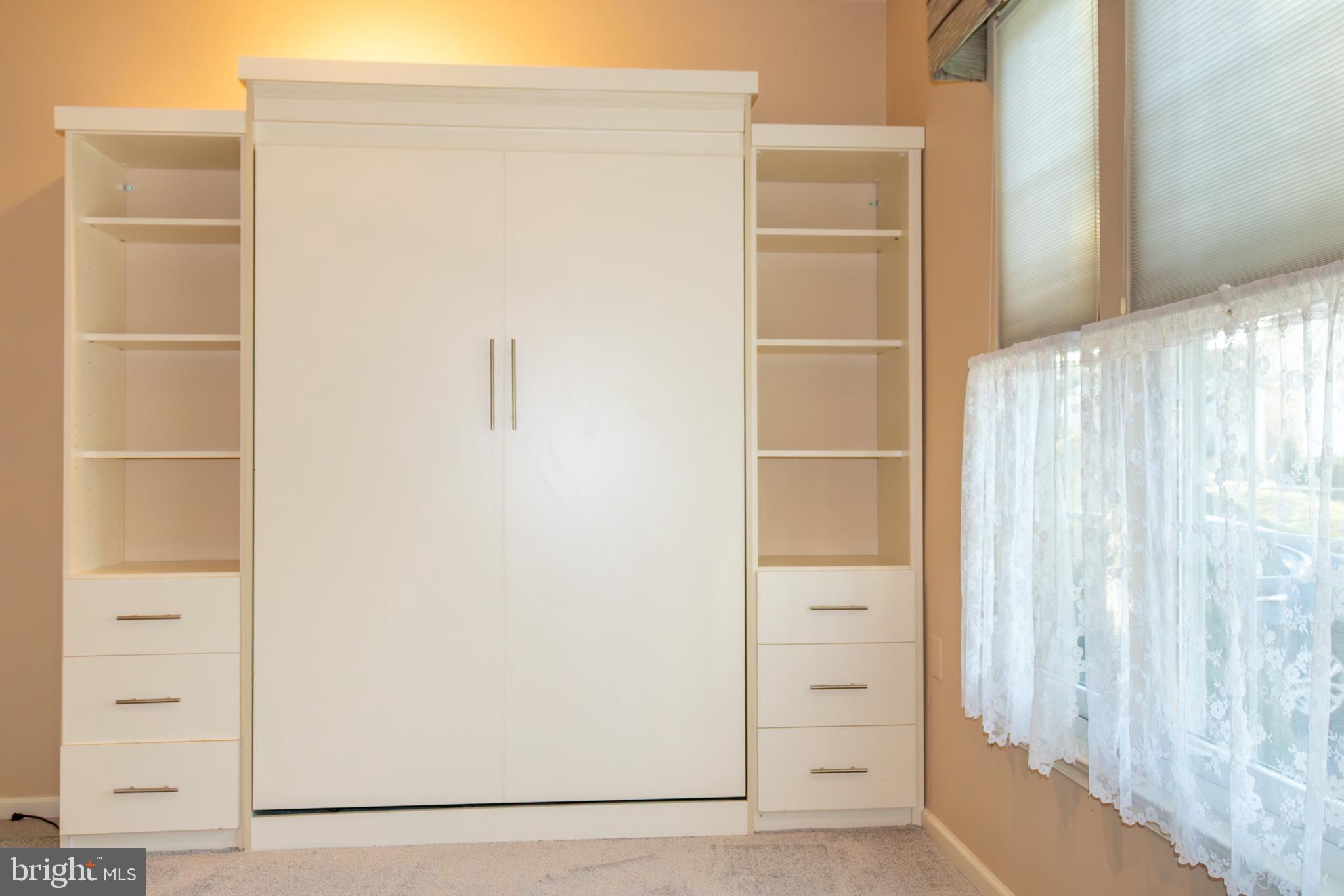 43 Chickadee Way Hamilton, NJ 08690 - Photo 28 of 36 a view of walk in closet with empty racks