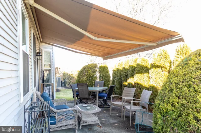 $439,000 | 43 Chickadee Way, Hamilton, NJ 08690