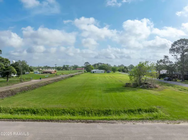 $13,500 | 1017 Monnot Road, Jeanerette, LA 70544