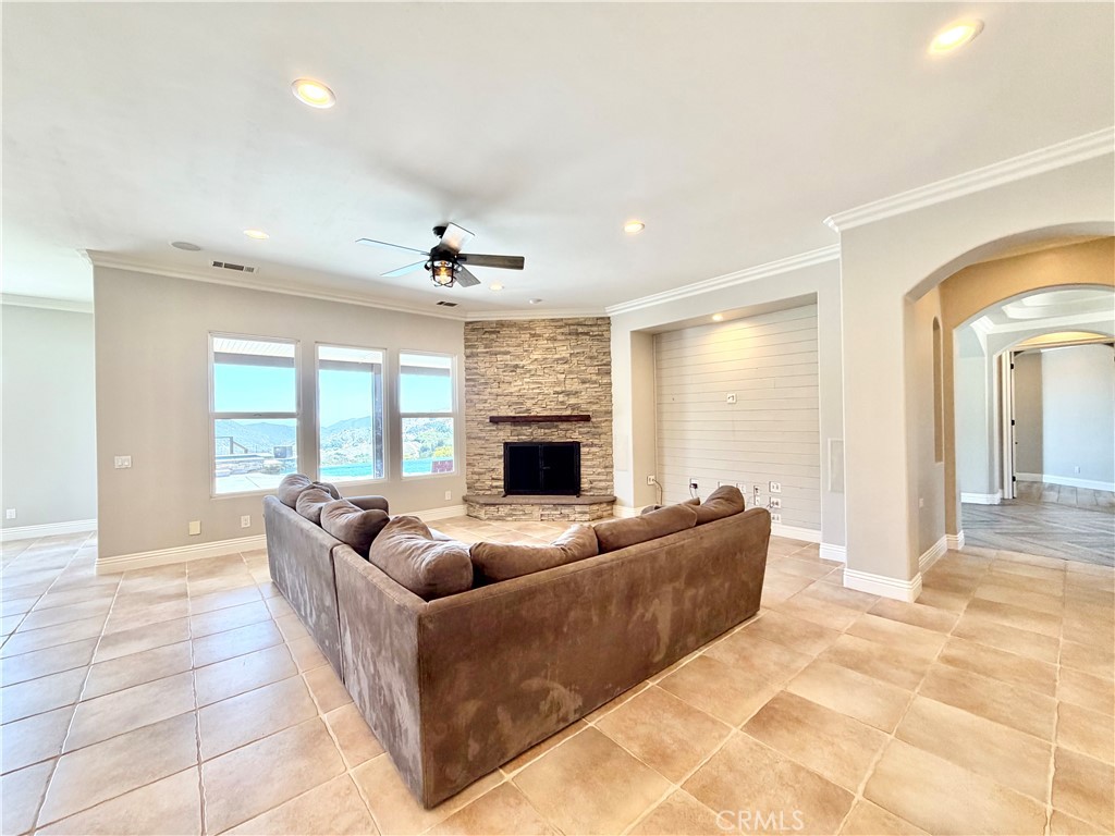 29165 Ridgeline Court Temecula, CA 92590 - Photo 15 of 59