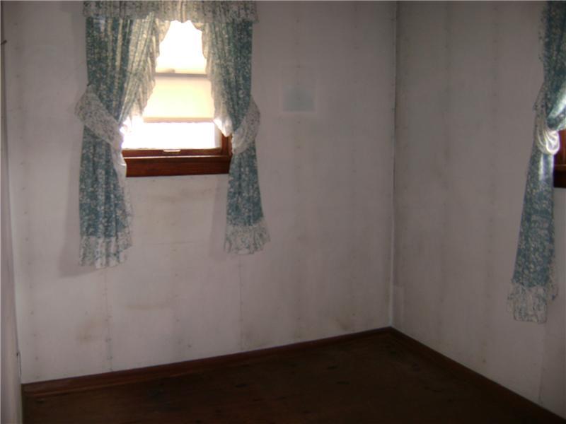 1332 Indiantown Road Somerset, PA 15501 - Photo 8 of 8 Bedroom.