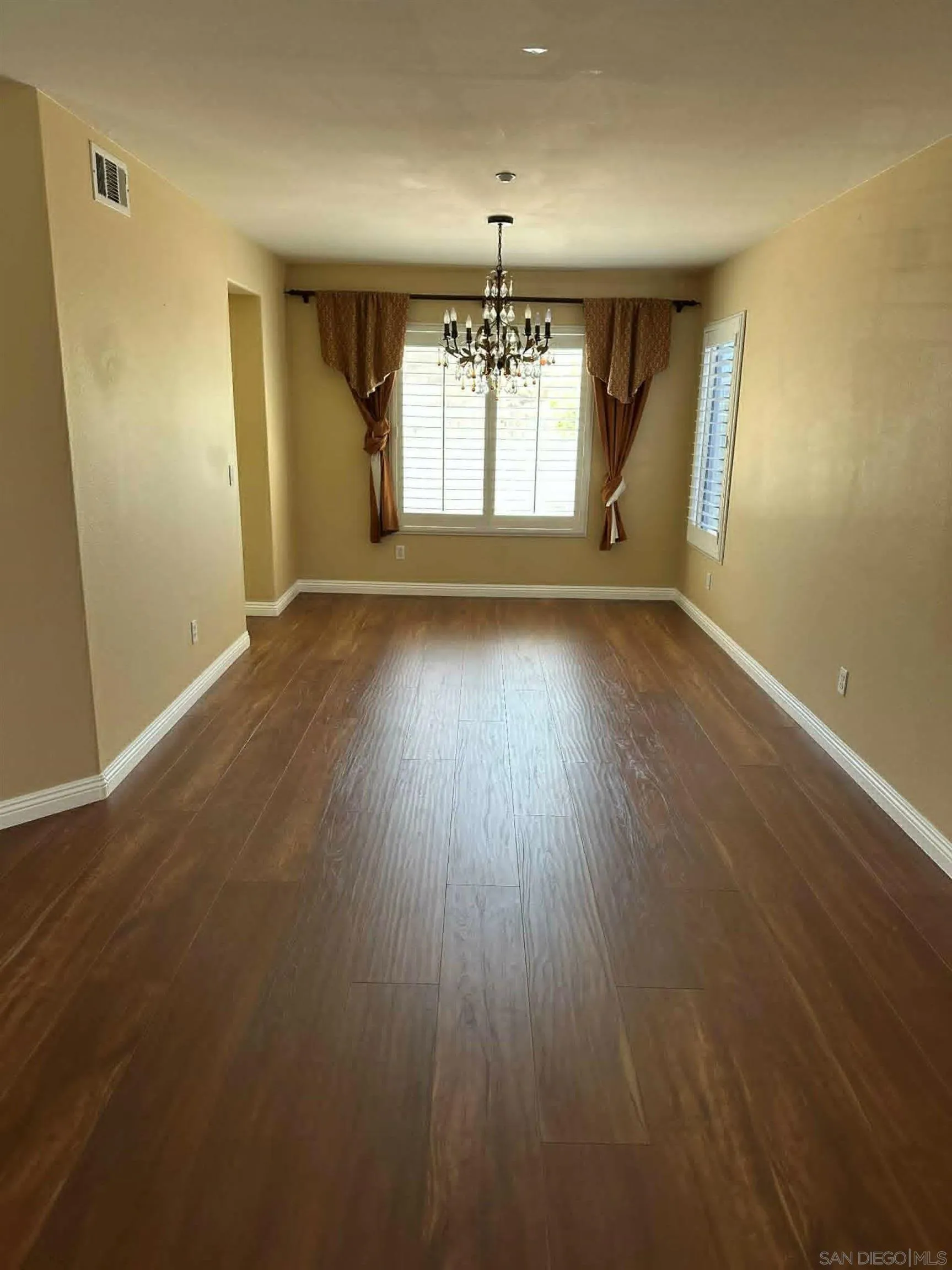 2552 Valley Waters Court Spring Valley, CA 91978 - Photo 18 of 21