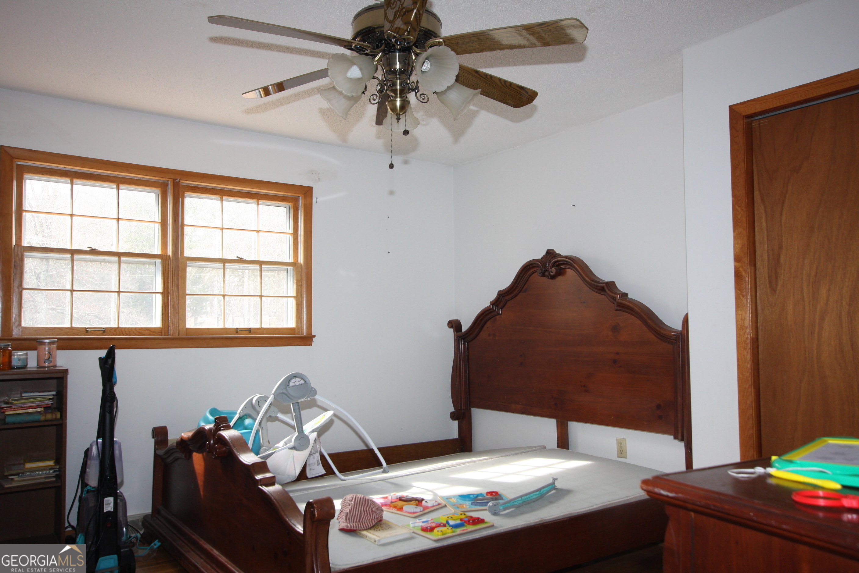 406 Old Rome Road Aragon, GA 30104 - Photo 15 of 21 a living room with furniture and a window