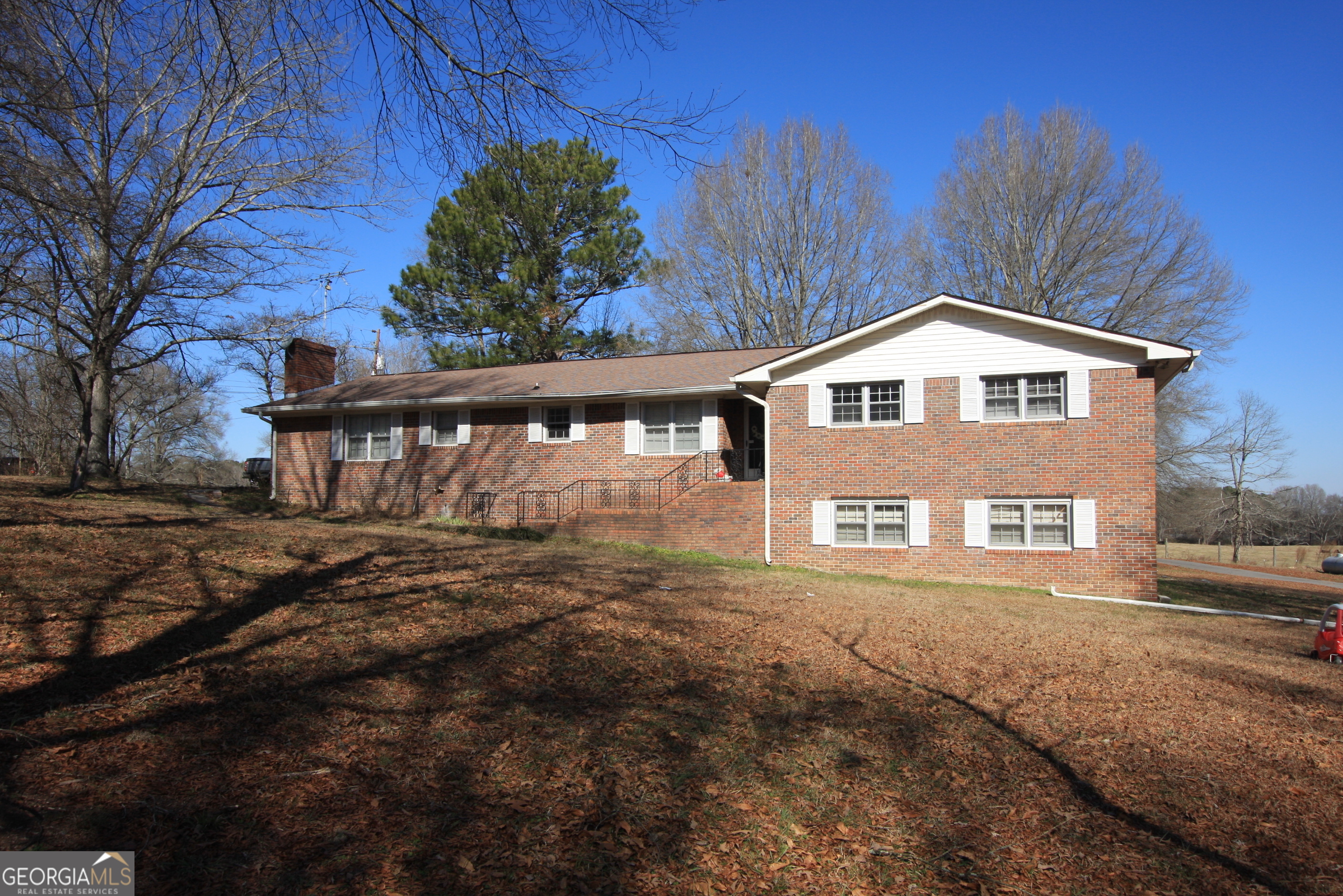 406 Old Rome Road Aragon, GA 30104 - Photo 3 of 21 a front view of a house with a yard