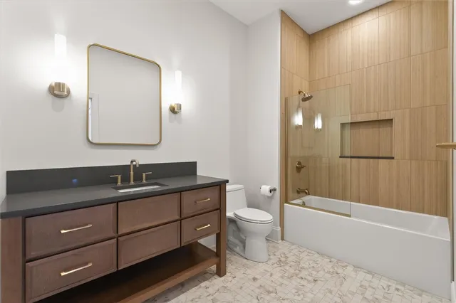 $550,000 | 640 Jefferson Avenue, Unit H2, Perinton, NY 14450