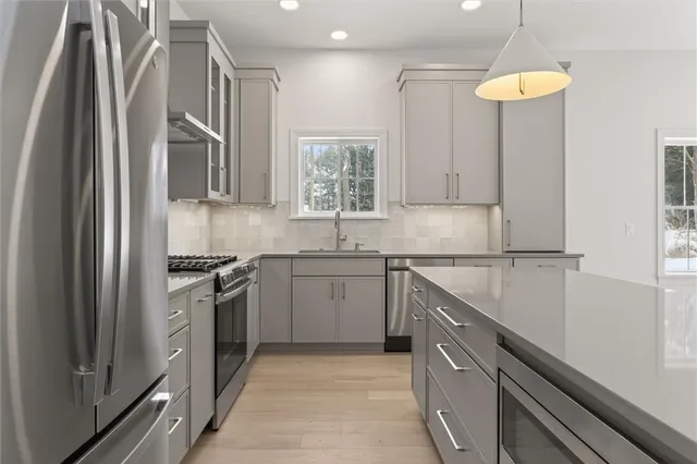 $550,000 | 640 Jefferson Avenue, Unit H2, Perinton, NY 14450