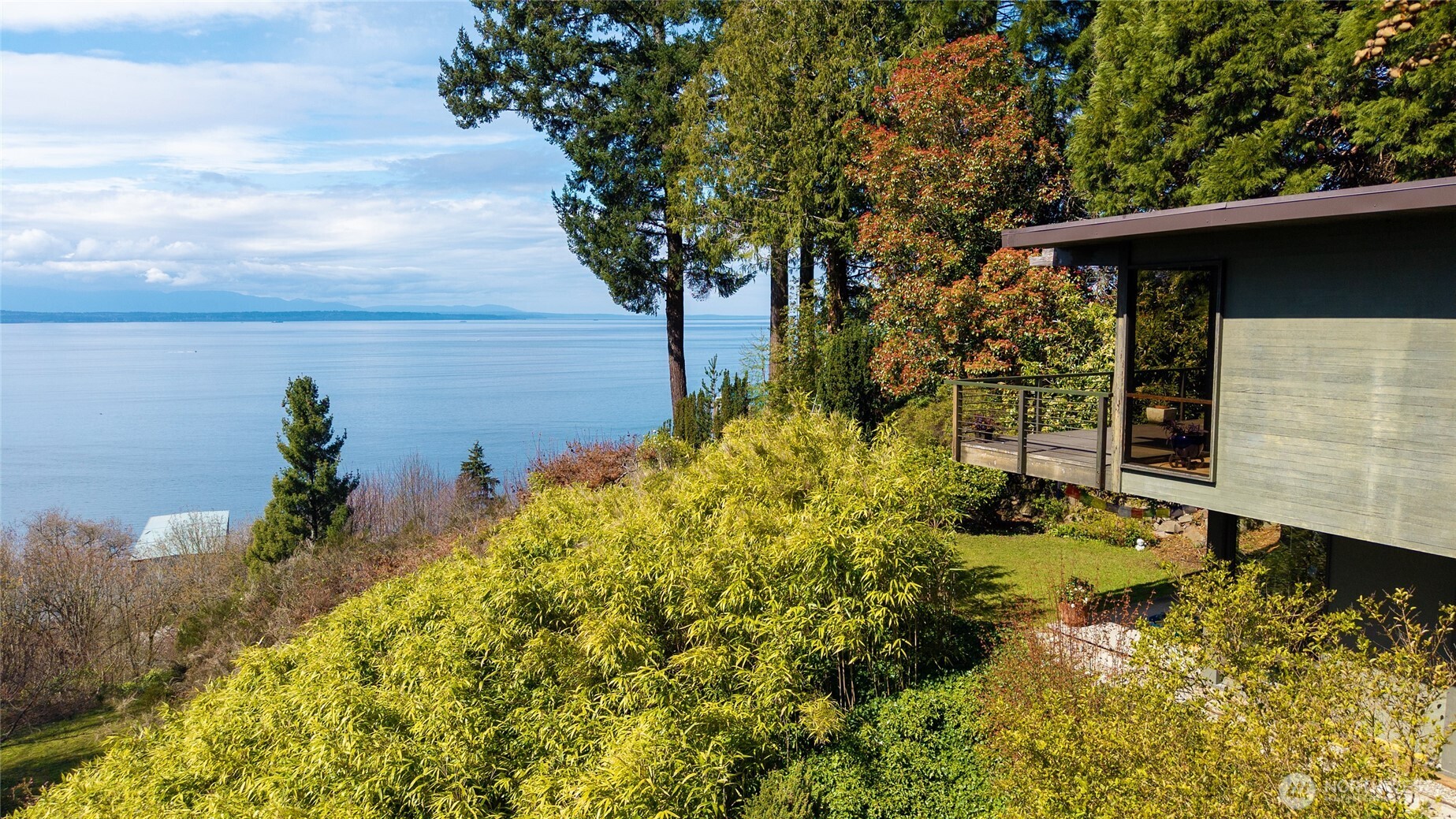 16202 72nd Avenue West Edmonds, WA 98026 - Photo 17 of 23 a view of a backyard of the house