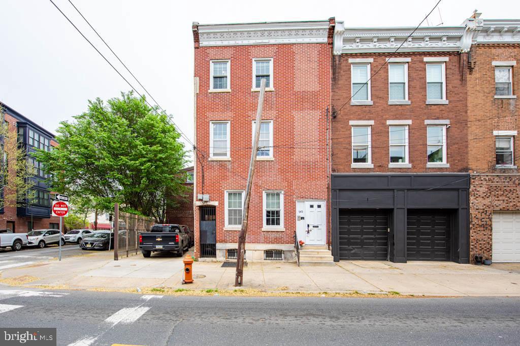 545 Christian Street, Unit 2 Philadelphia, PA 19147 - Photo 29 of 30 a building view