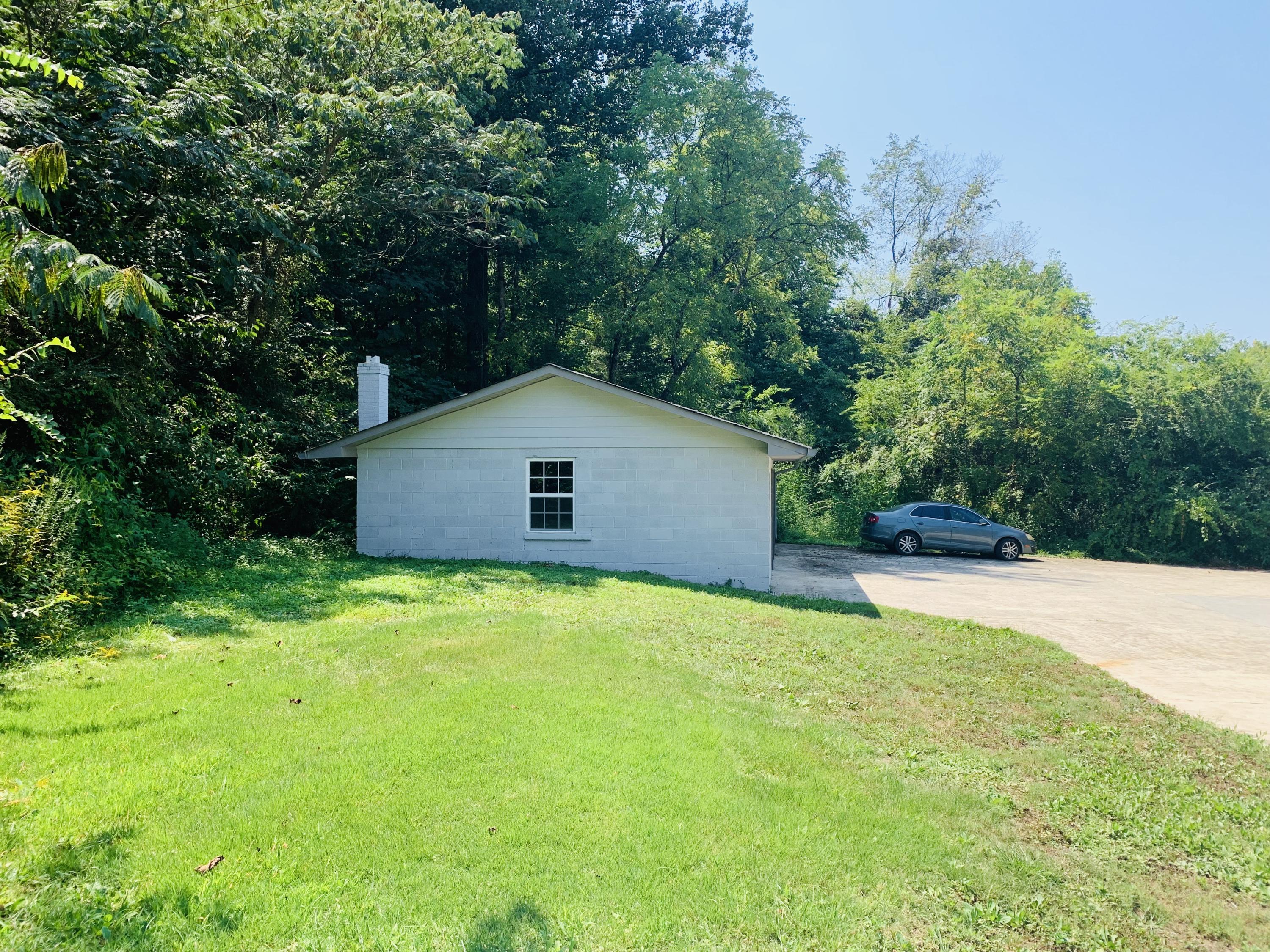 2414 Dutch Valley Road Clinton, TN 37716 - Photo 19 of 26 ECF922D5-6135-4218-9129-FA96407B9AA0