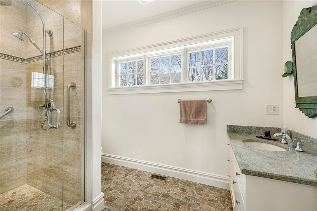 29 Prairie Avenue, Unit 9 Newport, RI 02840 - Photo 27 of 49