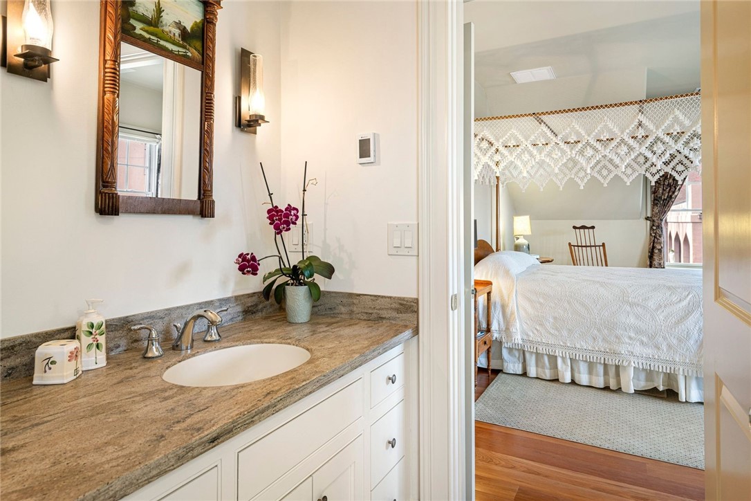 29 Prairie Avenue, Unit 9 Newport, RI 02840 - Photo 42 of 49