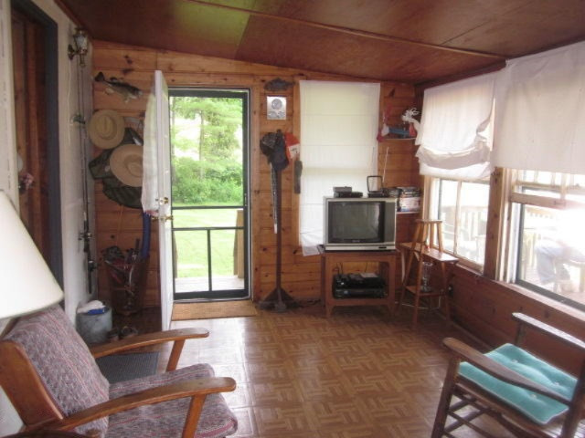 5607 Saggio Road Hastings, MI 49058 - Photo 21 of 25 012
