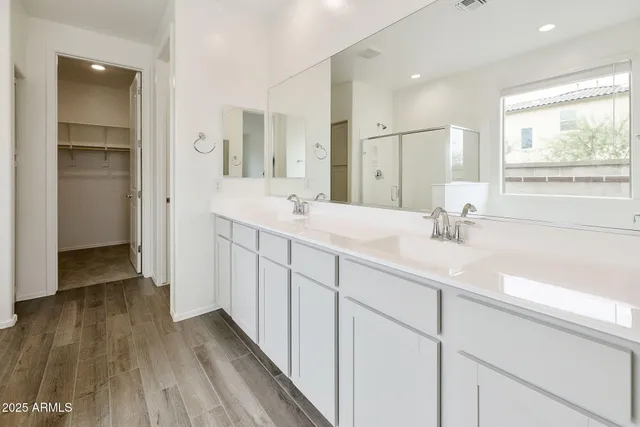 $611,360 | 17328 West Dahlia Drive, Surprise, AZ 85388