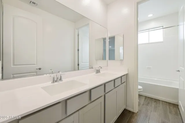 $611,360 | 17328 West Dahlia Drive, Surprise, AZ 85388